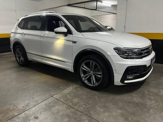 VOLKSWAGEN TIGUAN 2.0 350 TSI GASOLINA ALLSPACE R-LINE 4MOTION DSG VOLKSWAGEN TIGUAN 2.0 350 TSI GASOLINA ALLSPACE R-LINE 4MOTION DSG